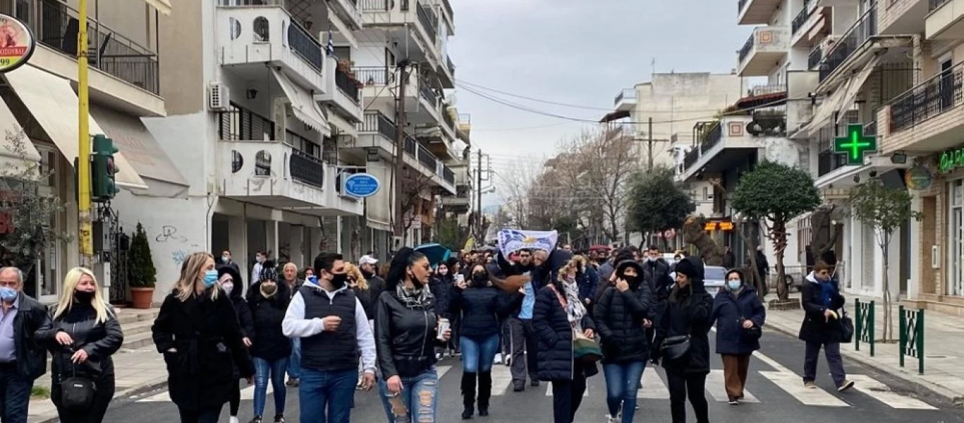 «Καζάνι που βράζει» ο Εύοσμος - Διαμαρτυρίες των κατοίκων για το lockdown